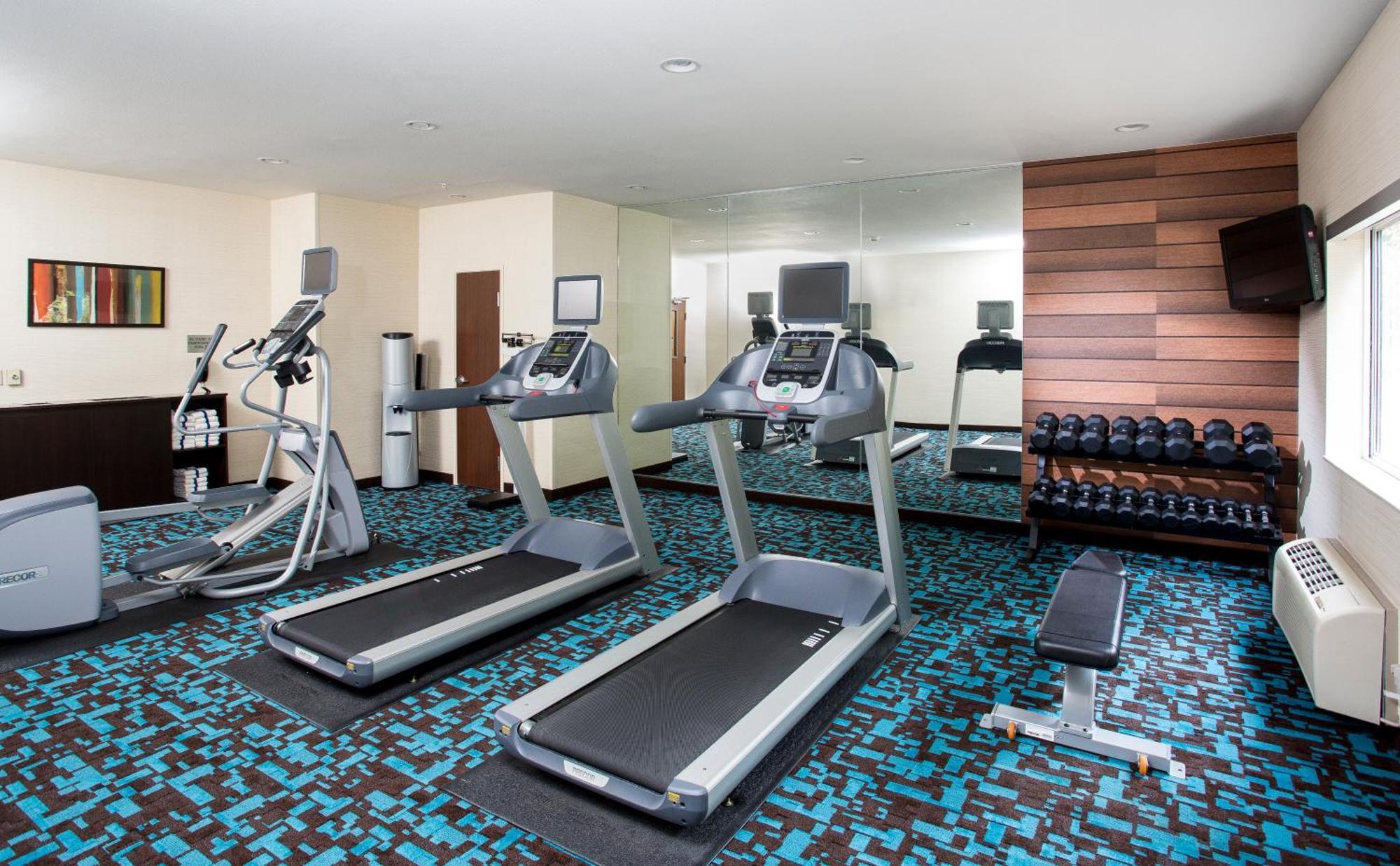 Fairfield Inn & Suites By Marriott Quincy Bagian luar foto