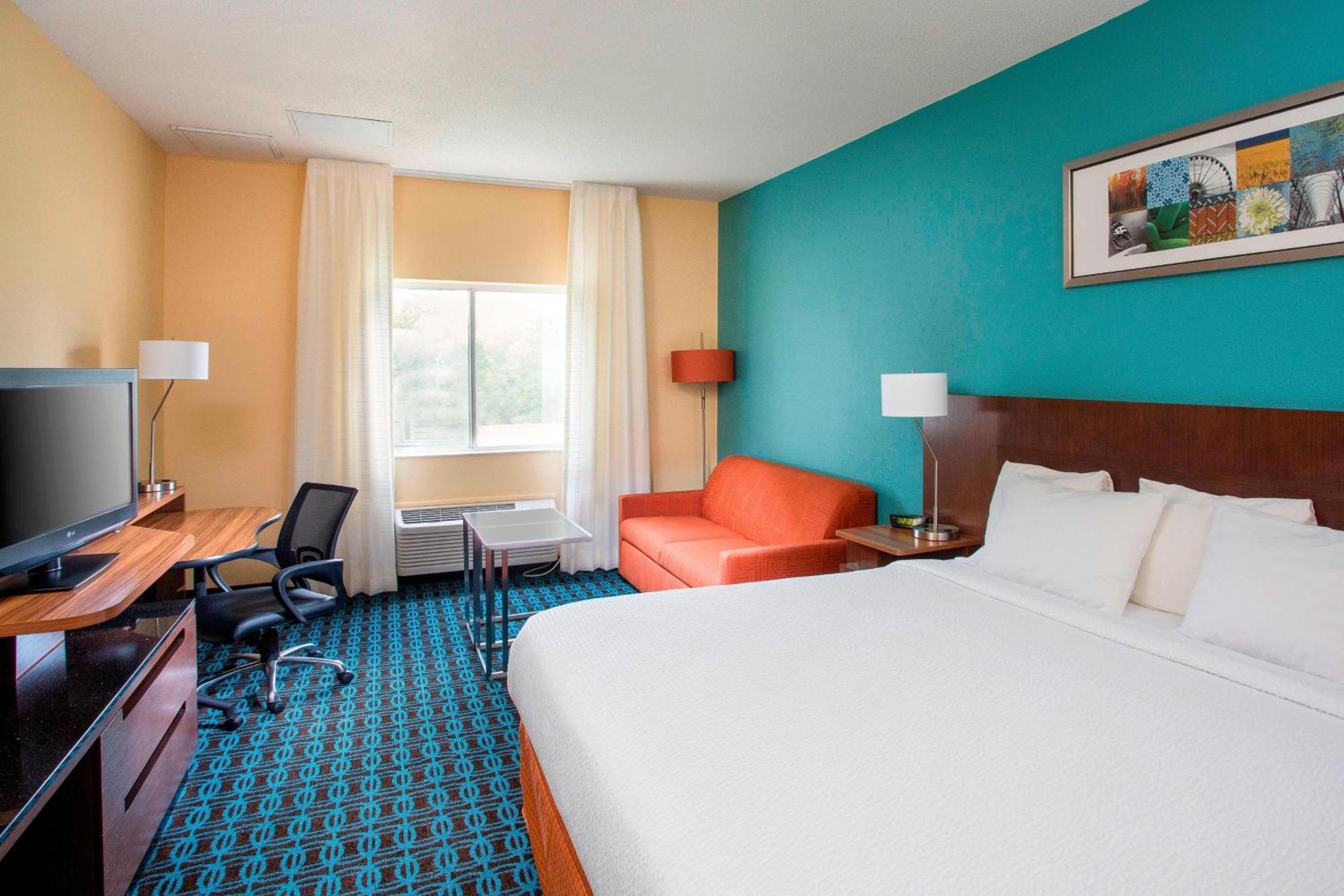 Fairfield Inn & Suites By Marriott Quincy Bagian luar foto
