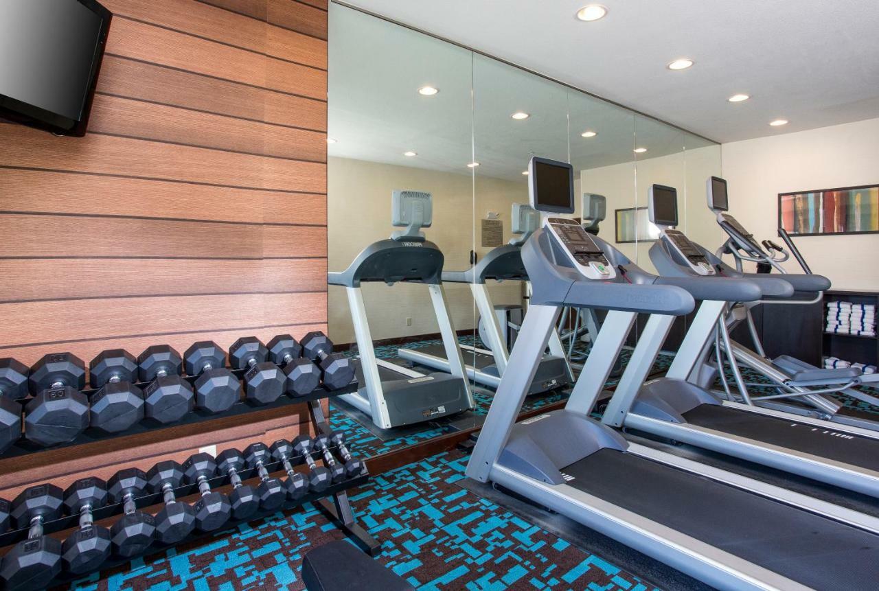 Fairfield Inn & Suites By Marriott Quincy Bagian luar foto