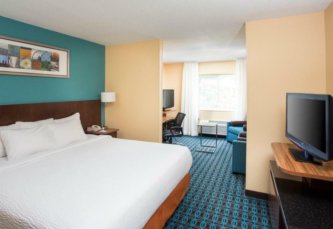 Fairfield Inn & Suites By Marriott Quincy Bagian luar foto
